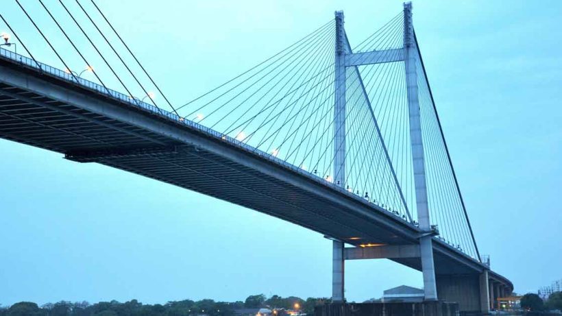 কলকাতা পুলিশের নতুন বিজ্ঞপ্তি, শেষ মুহূর্তে বাতিল সেতু বন্ধের সিদ্ধান্ত