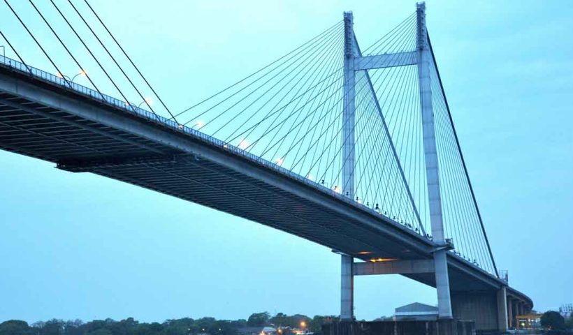 কলকাতা পুলিশের নতুন বিজ্ঞপ্তি, শেষ মুহূর্তে বাতিল সেতু বন্ধের সিদ্ধান্ত