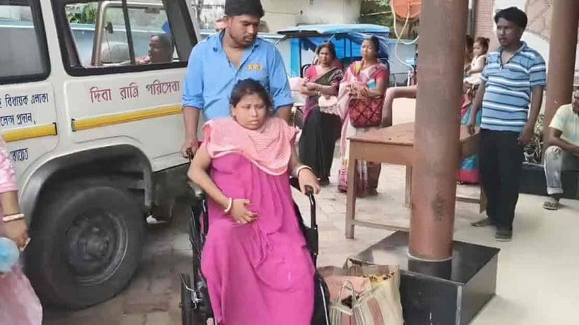 BJP Worker's Pregnant Daughter Allegedly Kicked by TMC Supporters in Dinhata