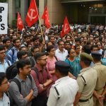 Latest News CITU: টিসিএসে বিপুল কর্মী ছাঁটাইয়ে মমতা চুপ! সিপিএমের ঘেরাওয়ে সামিল আইটি কর্মীরা