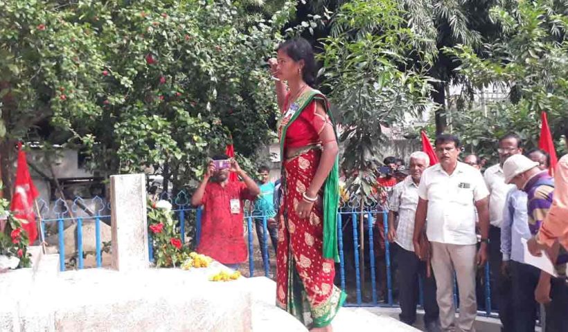 CPIM Observes Shahid Divas in Keshpur, Honors 77 Martyrs Ahead of 2026 Bengal Elections
