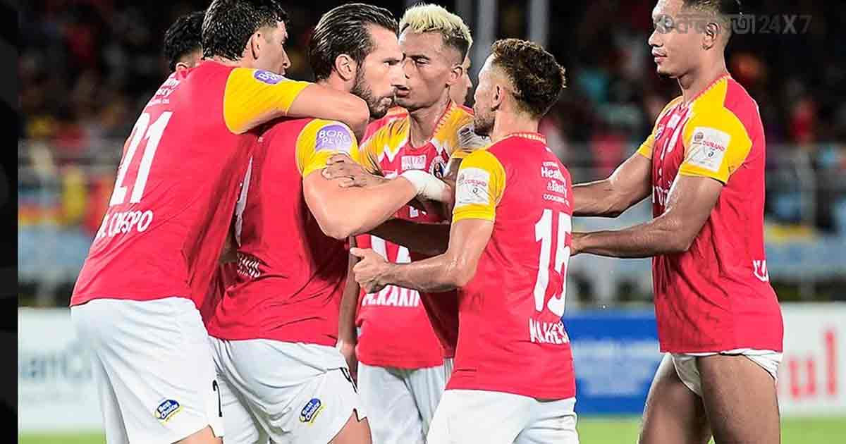 East Bengal Lead Mohun Bagan 1-0 at Half-Time in Durand Cup 2025 Quarter-Final