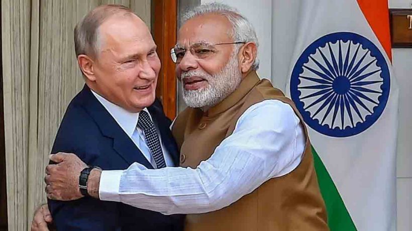 মোদীকে ফোন পুতিনের, আলাস্কায় ট্রাম্পের সঙ্গে সাক্ষাতের তথ্য করলেন শেয়ার