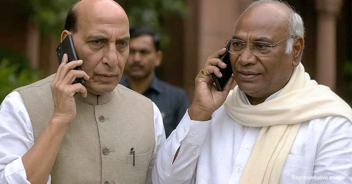 Rajnath Singh Seeks Mallikarjun Kharge’s Support for NDA’s Vice Presidential Candidate C.P. Radhakrishnan