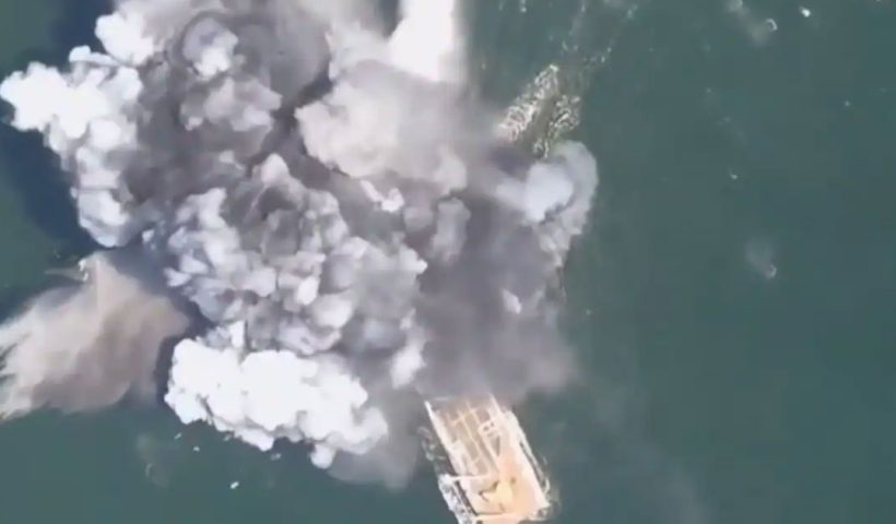 Russia destroys Ukrainian warship