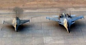 Su-30MKI vs Rafale