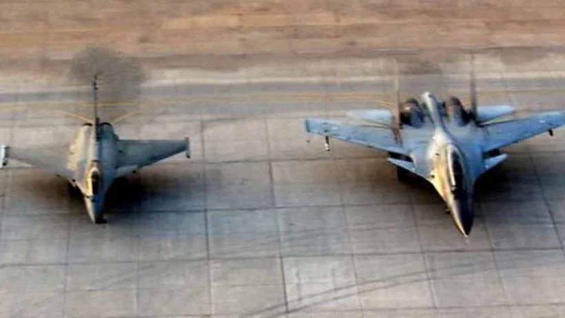 Su-30MKI vs Rafale