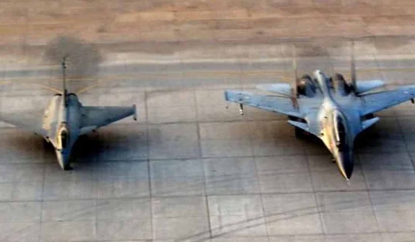 Su-30MKI vs Rafale
