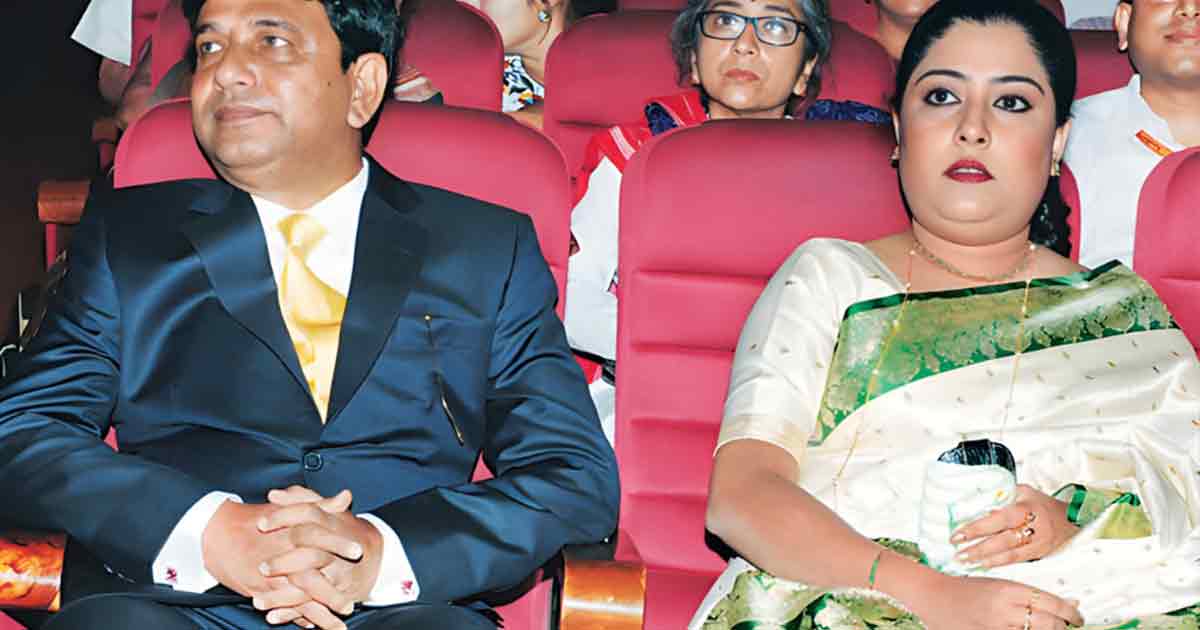 Sudipto Sen, Debjani Mukherjee