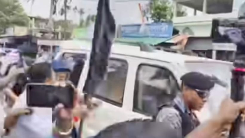 ভিডিও দেখিয়ে শুভেন্দুর দাবি মসজিদের সামনে হামলা হয়েছে