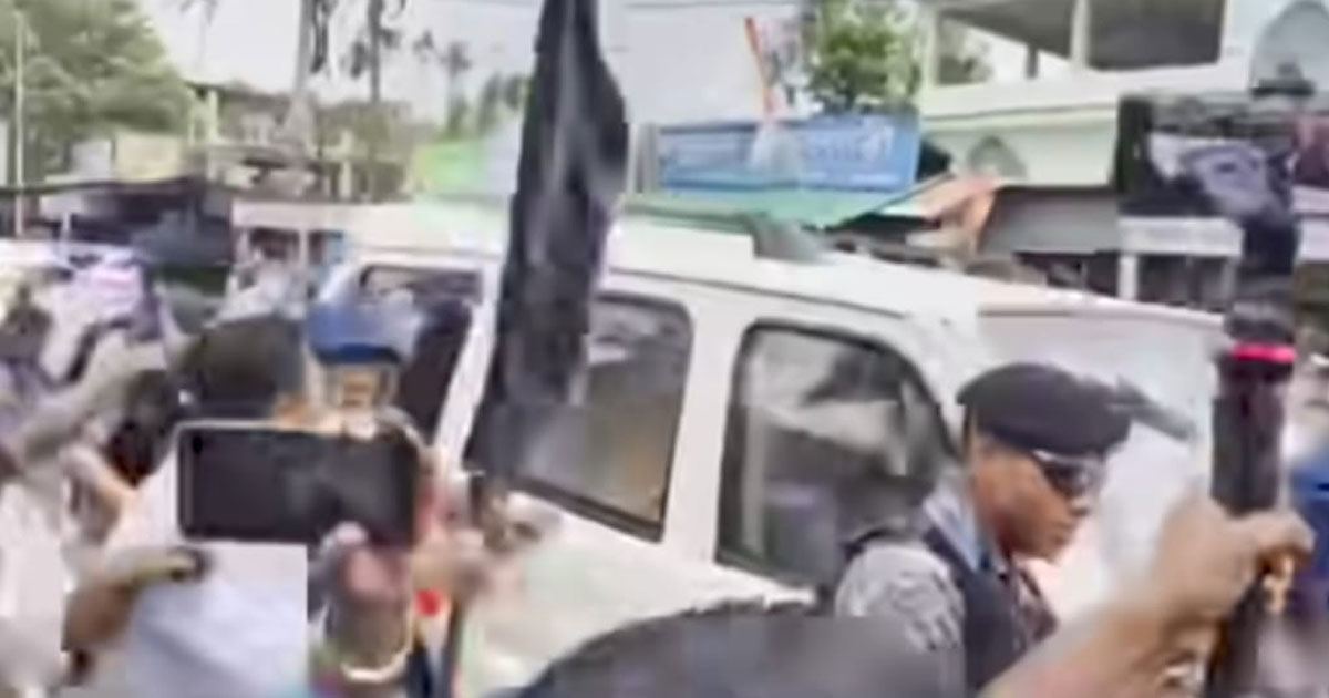 ভিডিও দেখিয়ে শুভেন্দুর দাবি মসজিদের সামনে হামলা হয়েছে