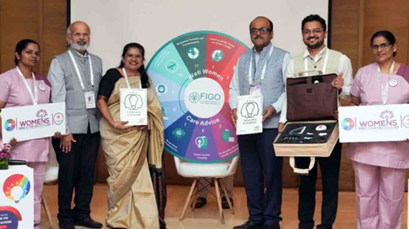 Dr Hema Divakar with Dr Amit Shah, Dr Shantanu Pathak & Dr G V Divakar unveiled the ‘Wheel of Wellness’ at Cutting Edge 2025—sparking a revolution in women’s healthcare.