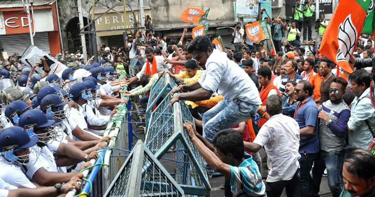 Lathicharge in nabanna obhijan