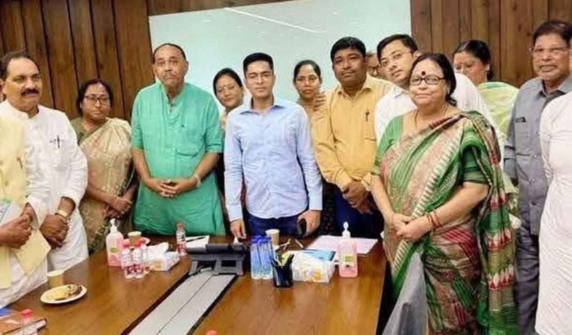 উত্তরবঙ্গে ঘর গোছানোর বার্তা অভিষেক বন্দ্যোপাধ্যায়ের, গোষ্ঠীদ্বন্দ্বে হুঁশিয়ারি— “সাসপেন্ড করা হবে”