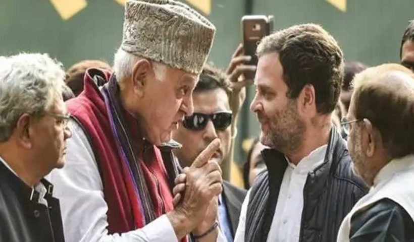 Farooq Abdullah backs rahul gandhi