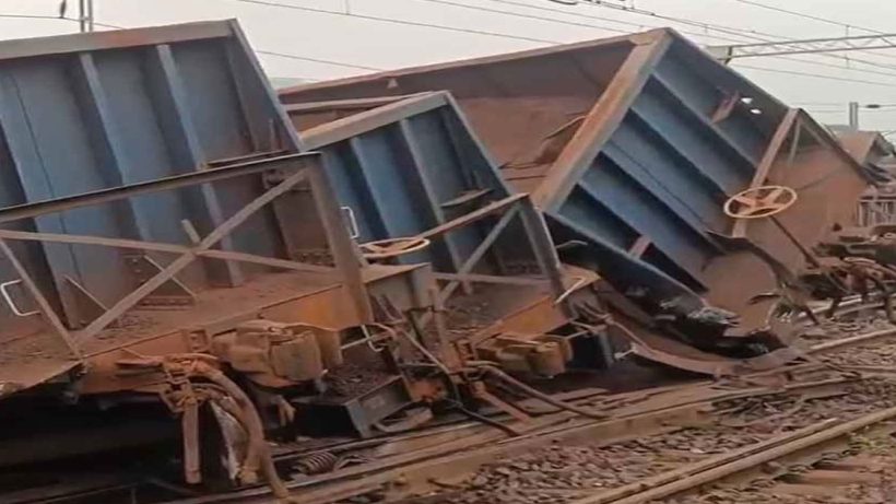 Jharkhand goods train collision