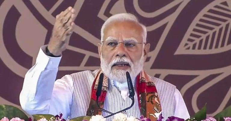 India Embraces Cheaper Russian Oil as Trump’s Tariff Strategy Falters: Report