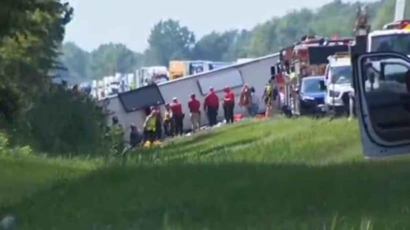 নায়াগ্রা ফলস টুর বাস দুর্ঘটনা: একজন ভারতীয়সহ ৫ জন নিহত 2 নায়াগ্রা ফলস টুর বাস দুর্ঘটনা: একজন ভারতীয়সহ ৫ জন নিহত