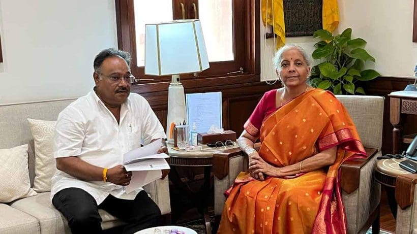 Shamik with sitaraman
