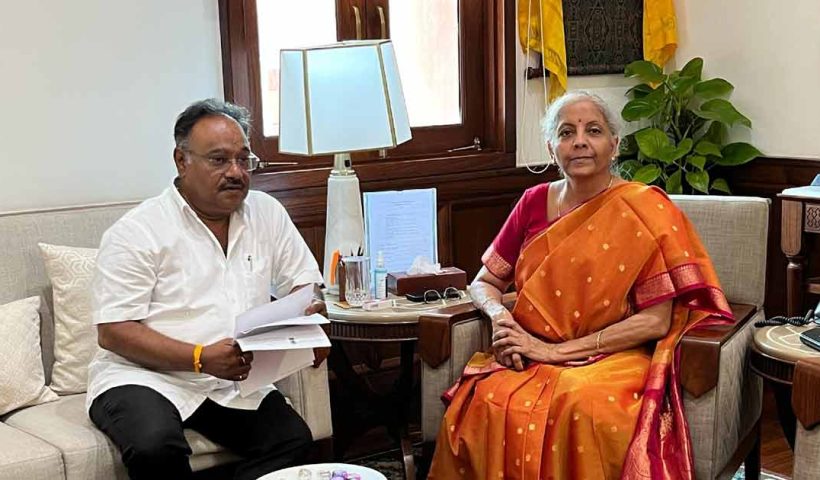 Shamik with sitaraman