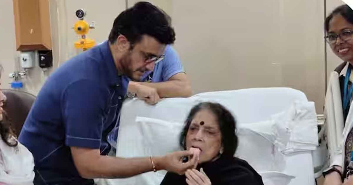 সৌরভ গঙ্গোপাধ্যায়ের মা নিরুপা গুরুতর অসুস্থ, ভর্তি অ্যাপোলো হাসপাতালে