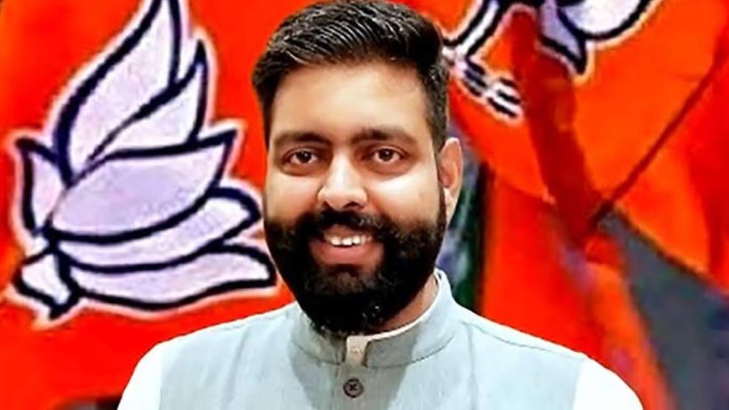 Tarunjoyti reminds indira gandhi