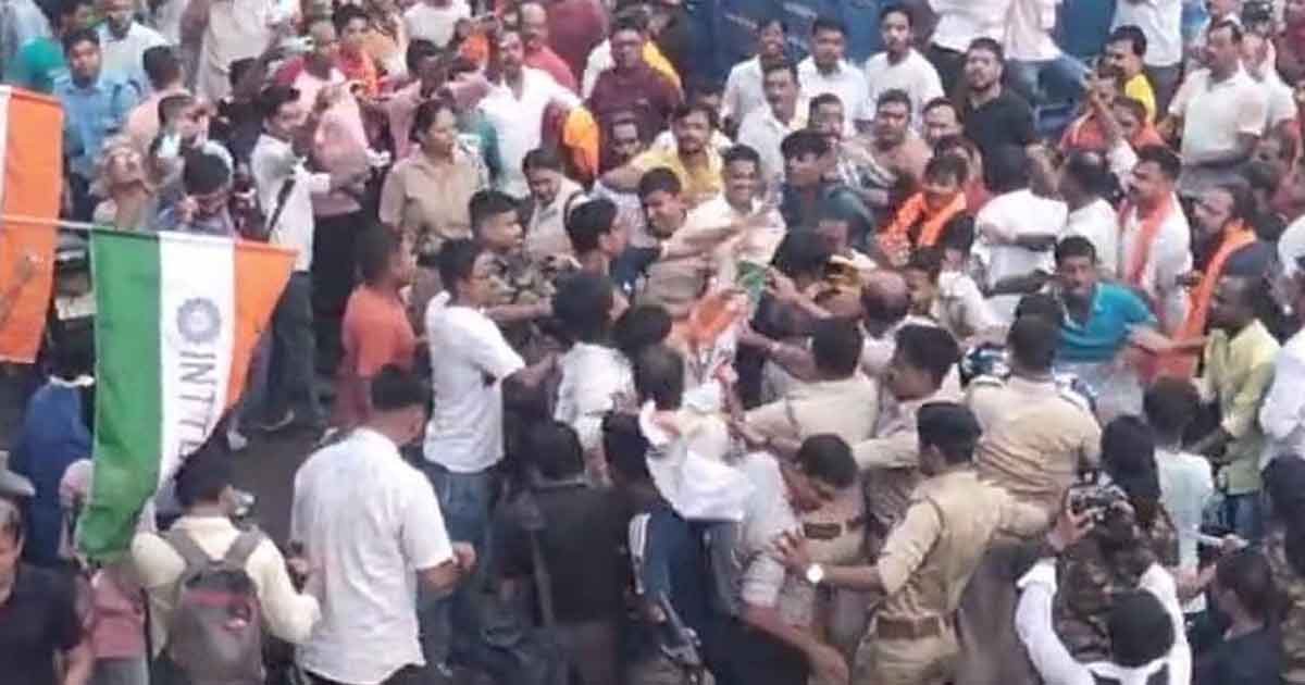 বারাসতে শুভেন্দুর মিছিলে উত্তেজনা, তৃণমূল অফিসে হামলার অভিযোগ