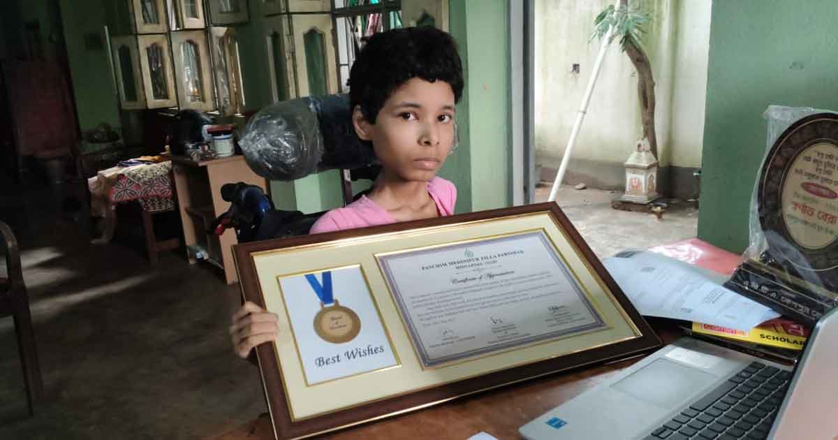 NEET-এ ৮০৭ র‍্যাঙ্ক, তবু এমবিবিএস অধরা স্বর্ণাভার