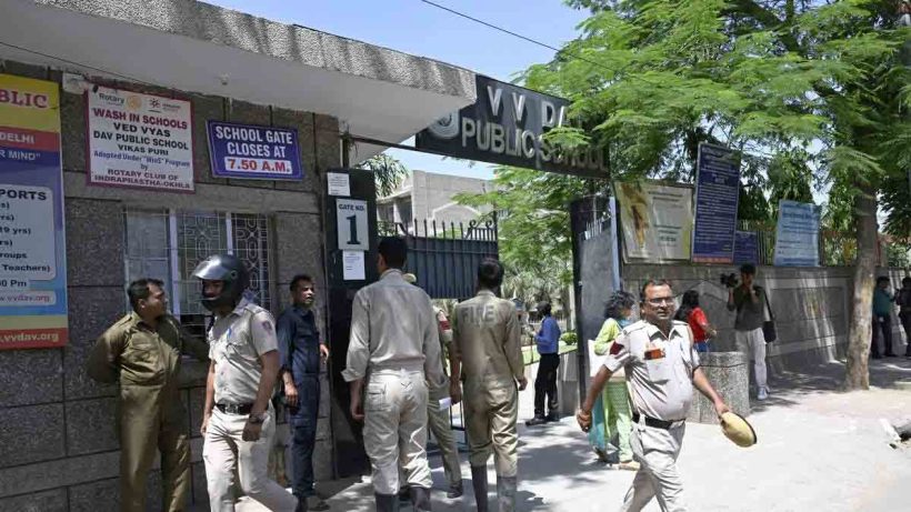 Bomb Scare in delhi