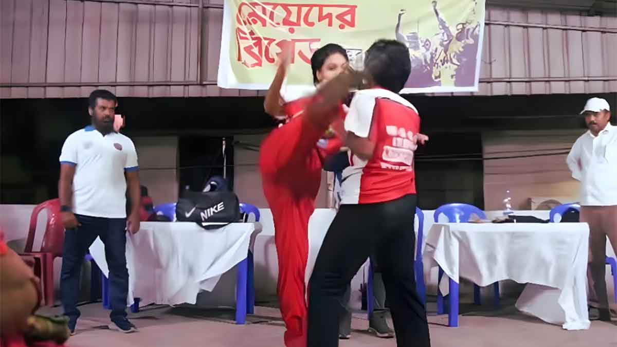 Crowds overflow at CPIM women's brigade program
