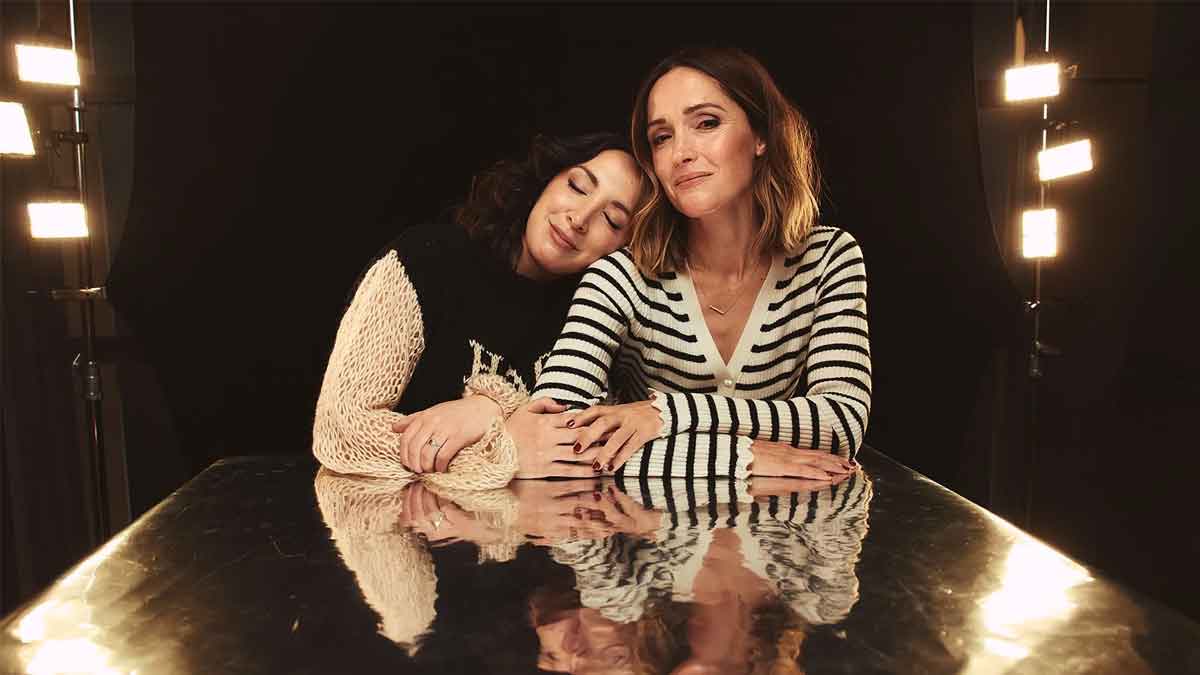 Rose Byrne 'If I Had Legs I'd Kick You' Oscar Buzz Review