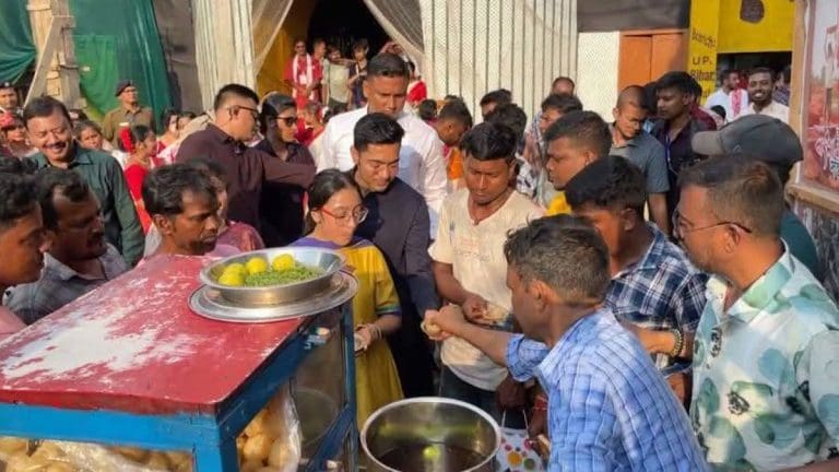 After Puja Darshan, Abhishek Banerjee Indulges in Kolkata’s Favorite Street Snack