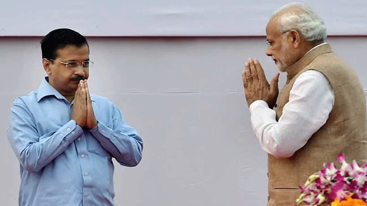 swadeshi-first-kejriwal-criticizes-modi-over-foreign-jet-travel