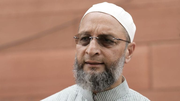 নীতিশকে পরাস্ত করতে হাত মেলাচ্ছে RJD-AIMIM? কি ইঙ্গিত দিলেন ওয়েইসি?