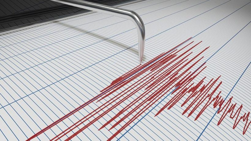 7.6 magnitude earthquake hits Mindanao