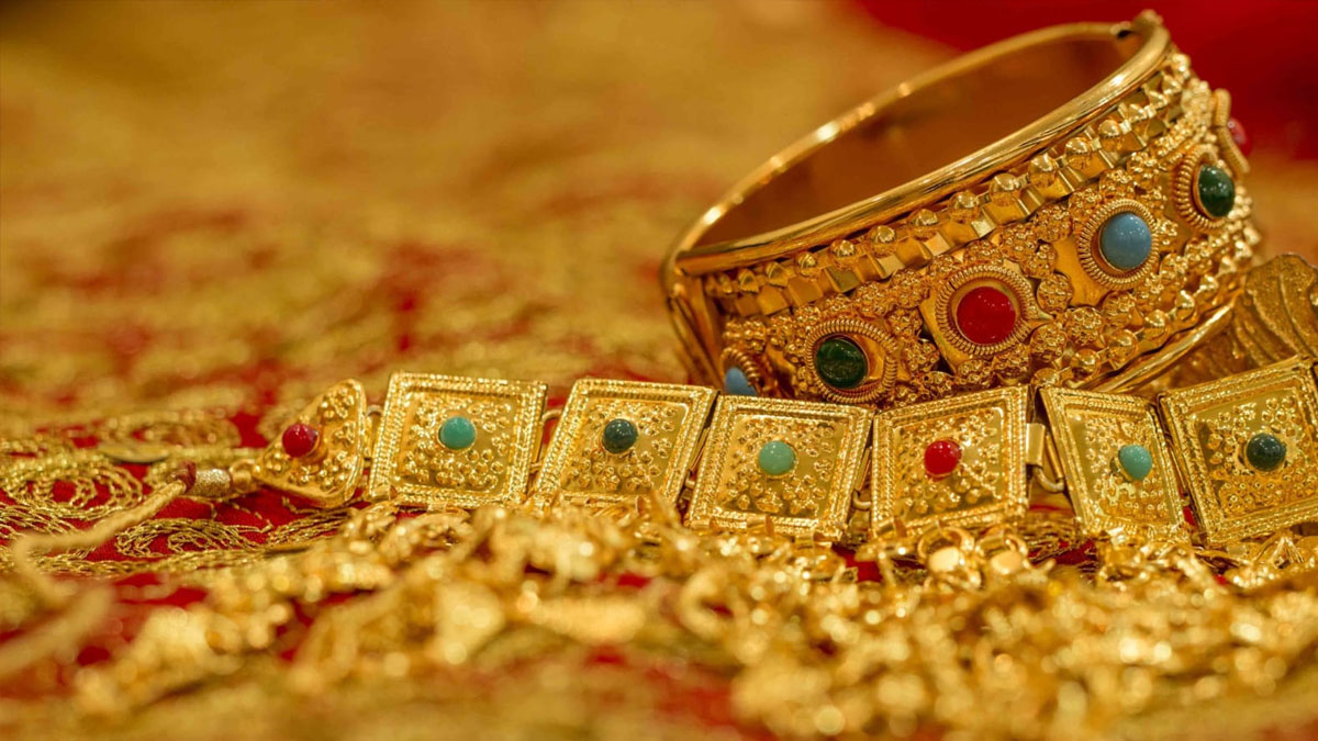 gold price hike sept 27