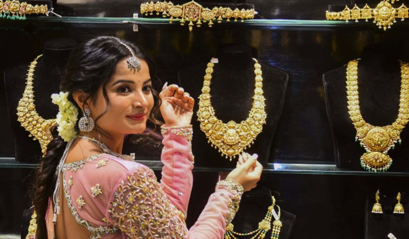 Gold Rate Alert! 29 September Brings Big Shift in 22 & 24 Carat Prices