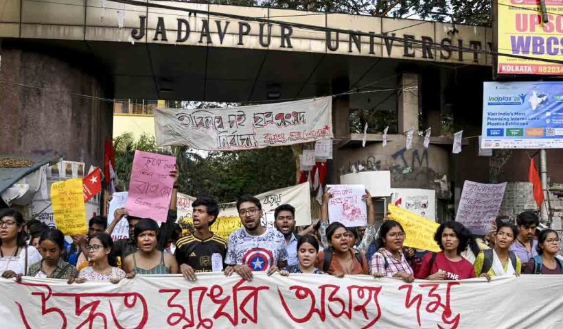 ABVP protest in jadavpur