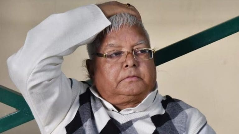 যাদব পরিবারের কাঁটা কি সঞ্জয়? জ্যেষ্ঠ পুত্রের পর এবার কন্যার সঙ্গেও সম্পর্কে চিড় লালুর