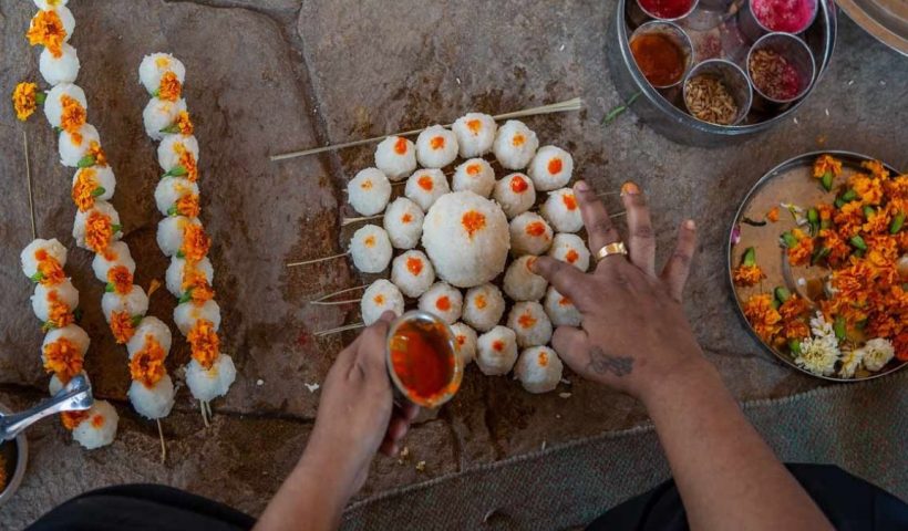 পিন্ডদান নিয়েও রাজনীতি? ভোটমুখী বিহারে শাসক-বিরোধী তুঙ্গে তরজা