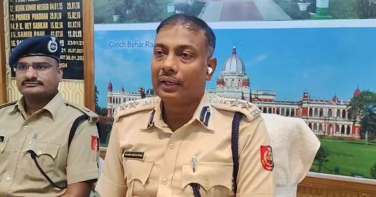 ১২ চাকার লরি সহ আটক ২ যুবক