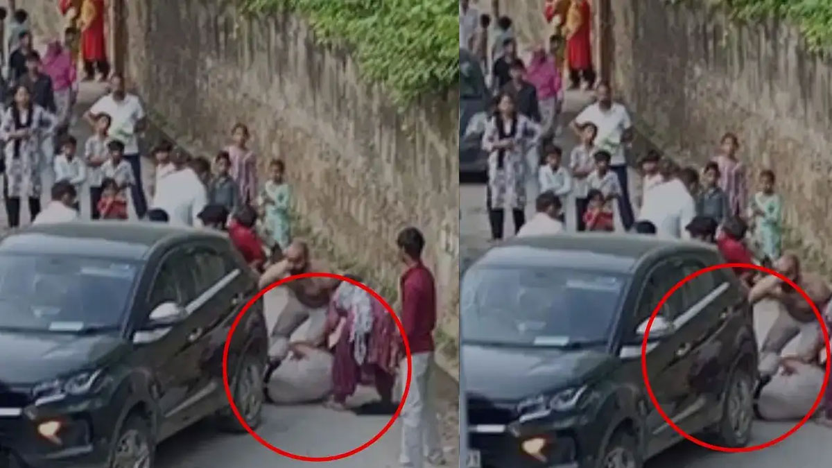 Delhi gangster attack police