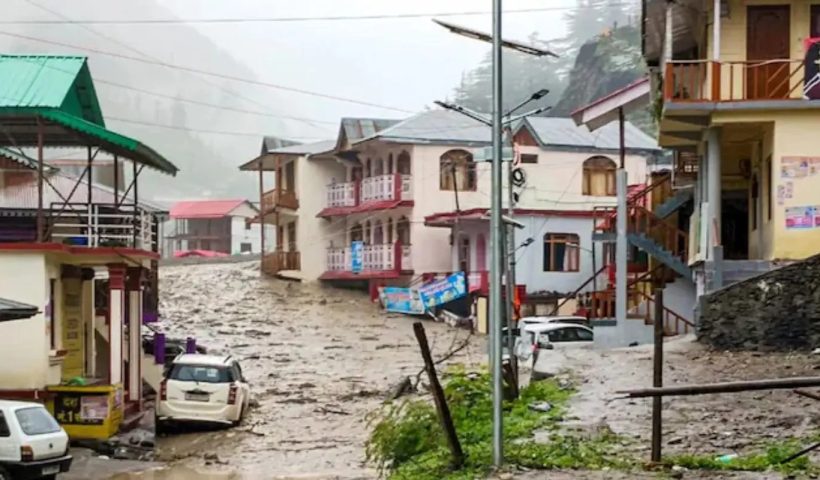 বন্যাত্রাণ বাবদ কেন্দ্রের কাছে ৫৭০২ কোটি টাকা চাইল উত্তরাখন্ড