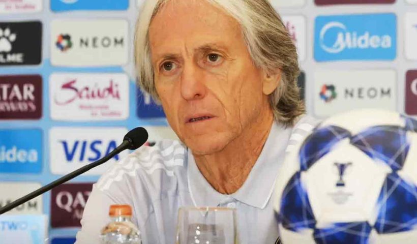 Al-Nassr coach Jorge Jesus says the team achieved its objective by winning against a tough opponent. He praised his players for controlling the match, scoring goals, and giving opportunities to those who needed game time.