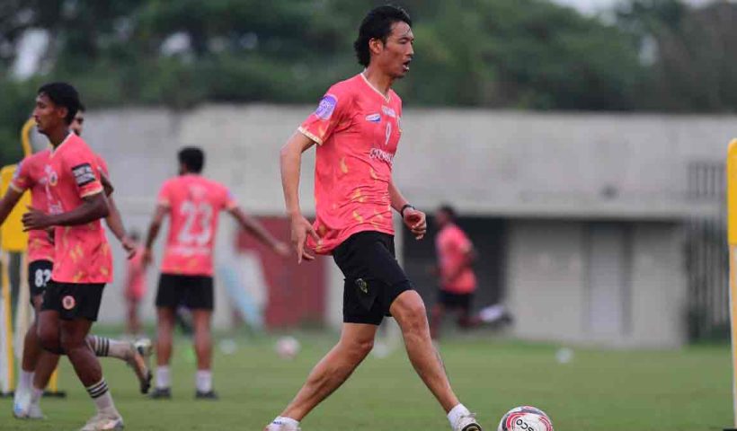 east-bengal-pre-season-hiroshi-ibusuki-no-9-jersey-ifa-shield-2025-training