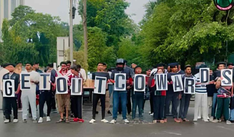 mohun-bagan-fans-anger-jason-cummings-jamie-mclaren-iran-match-boycott-2025