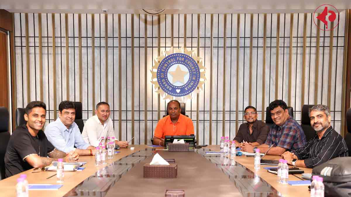 ajinkya-rahane-wants-recent-retired-cricketers-as-selectors