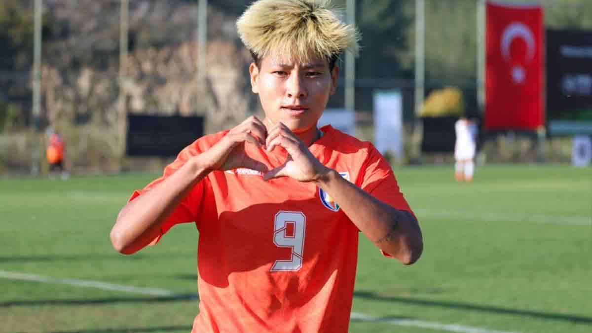 Indian Women’s League winner Anju Tamang has left East Bengal and joined Sreebhumi FC. She thanked East Bengal fans for their special support during her second league title win and begins a new chapter in her career.
