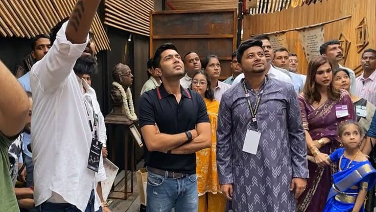 Abhishek Shares Navami Joy with His Daughter, Amidst the Pandal Rush