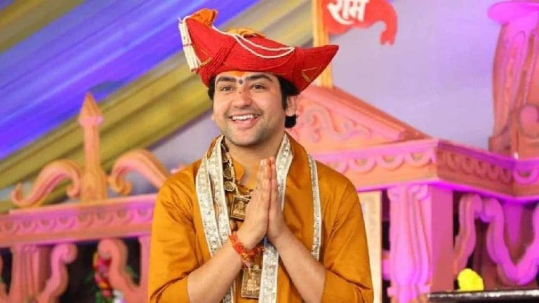 ‘সনাতনীদের গায়ে হাত পড়লে!’….. সাবধানবাণী বাগেশ্বরের bageshwar-baba-warning-to-protect-sanatanis